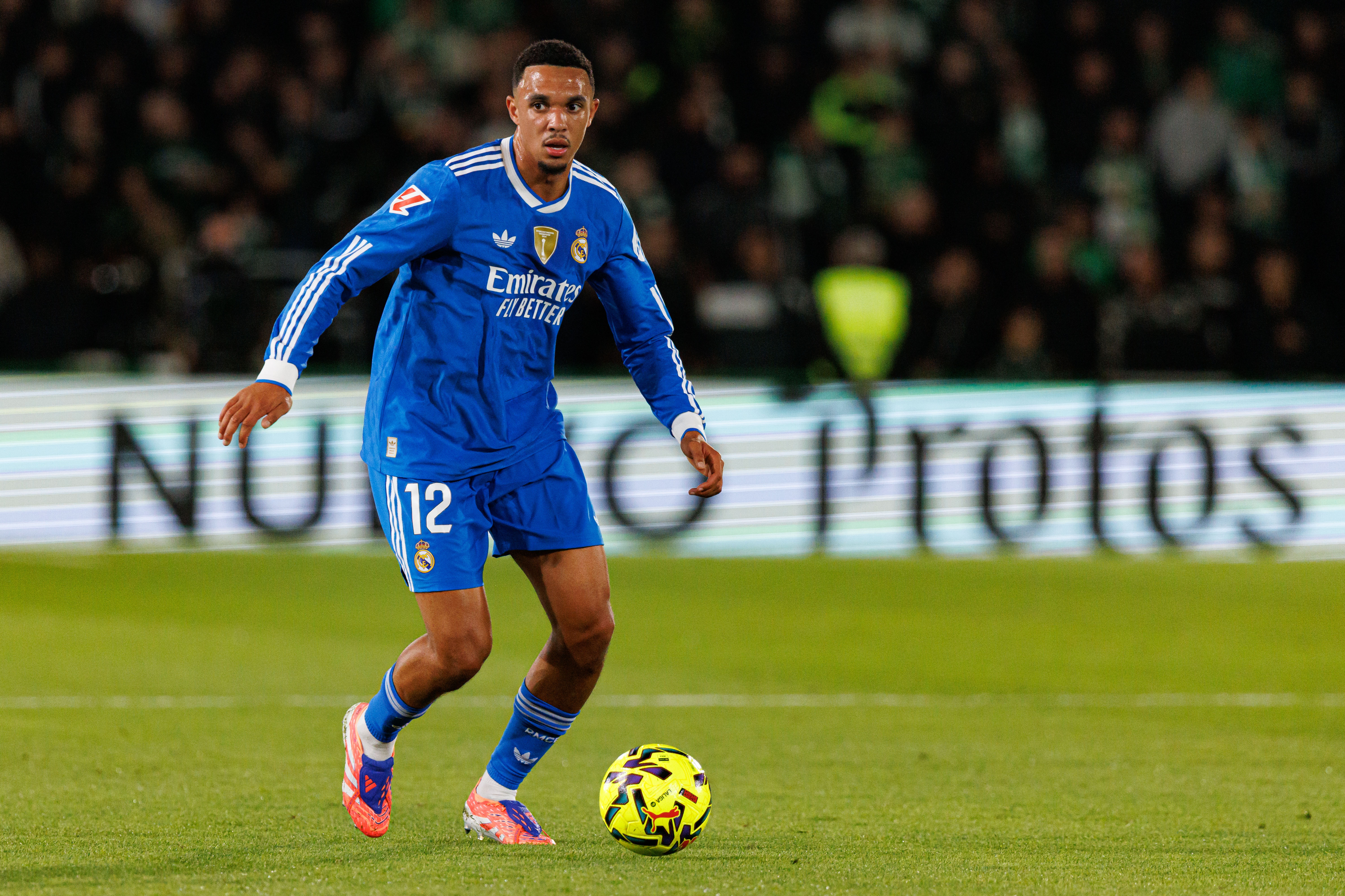 hth网页版-阿斯：阿韦洛亚对阿诺德有信心，谈话不是通知离队而是表达支持