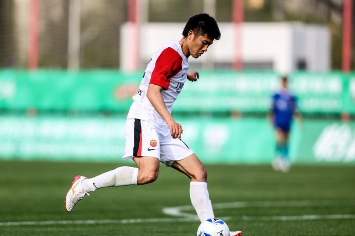 hth体育下载-中乙第二轮，上海海港富盛经开队2-1海门珂缔缘队，取得两连胜